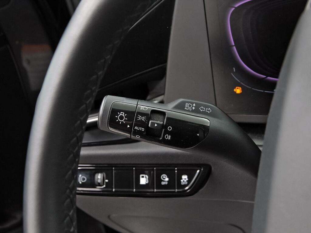 Kia Niro 1.6 GDi PHEV 104kW (141CV) Concept 15