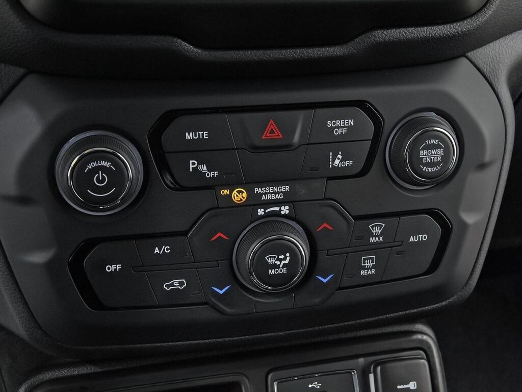 Jeep Renegade eHybrid 1.5 96kW(130CV) Limited ATX 29