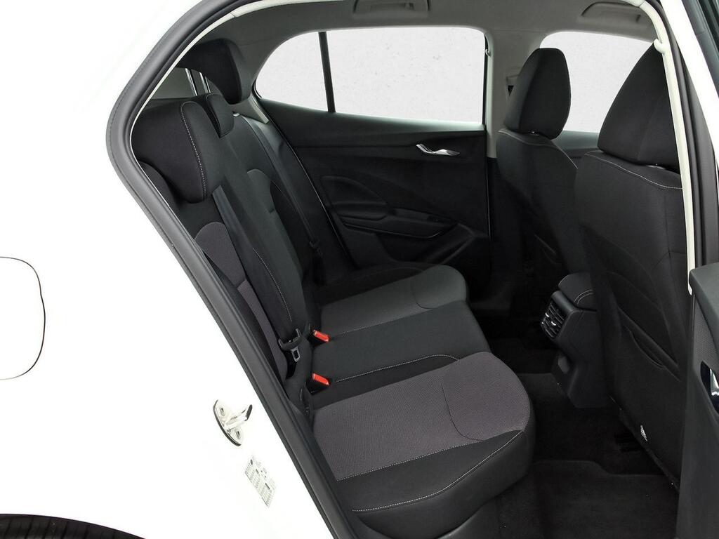 Skoda Fabia 1.0 TSI 70KW (95CV) Ambition 6