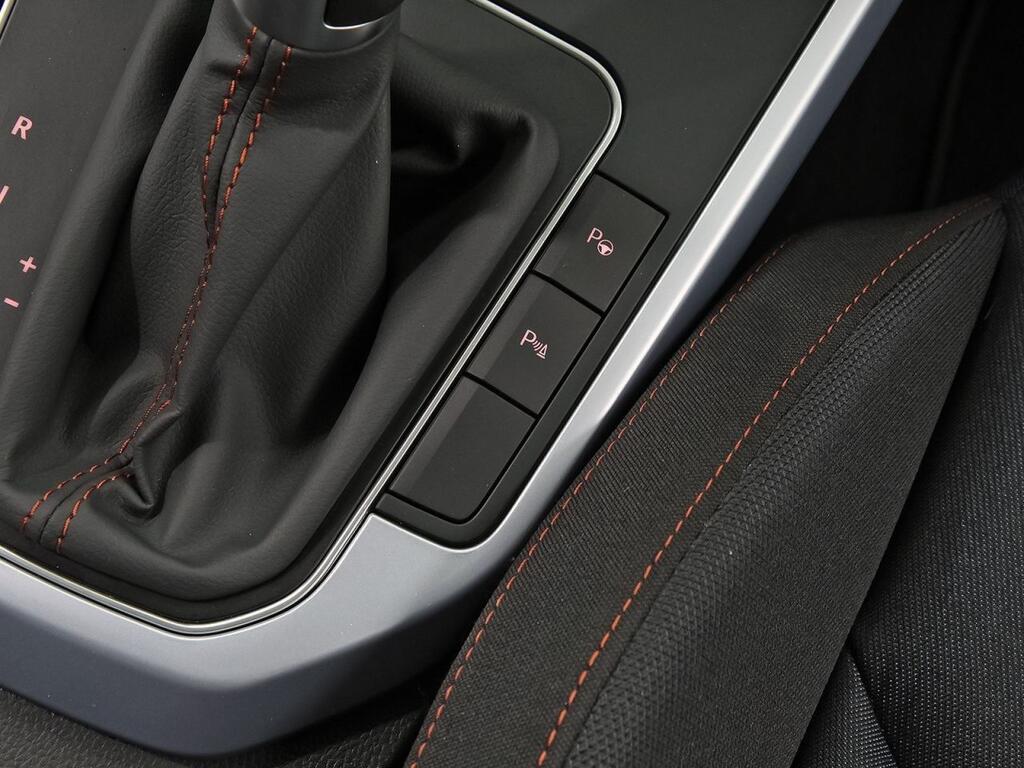 Seat Arona 1.0 TSI 85kW (115CV) DSG FR XM 28