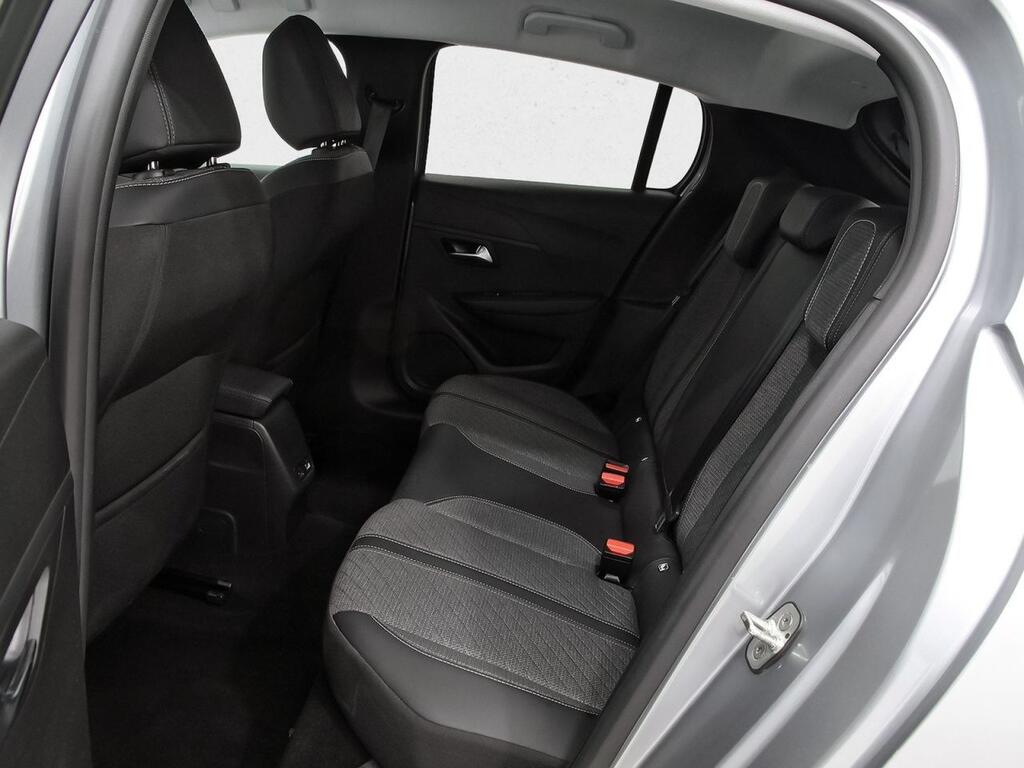 Peugeot 208 Allure Puretech 100 9