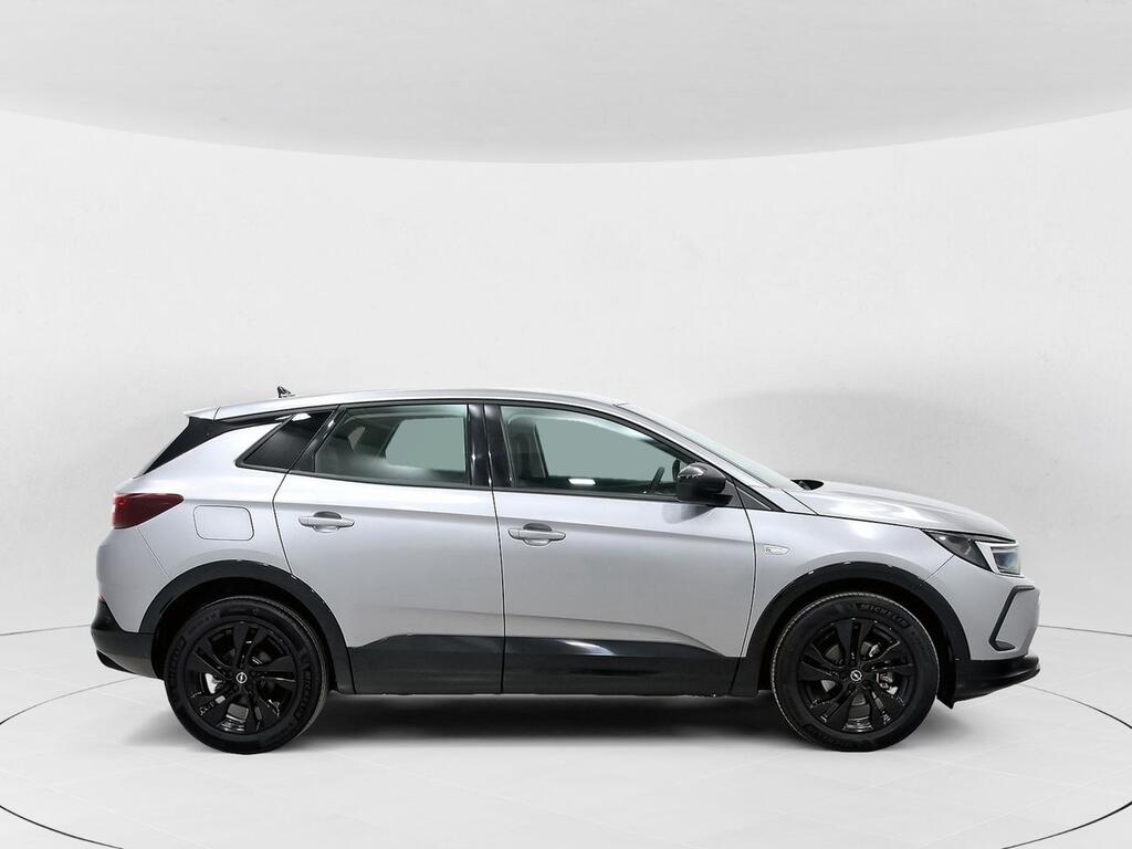 Opel Grandland 1.2T XHT MT6 S/S GS 3