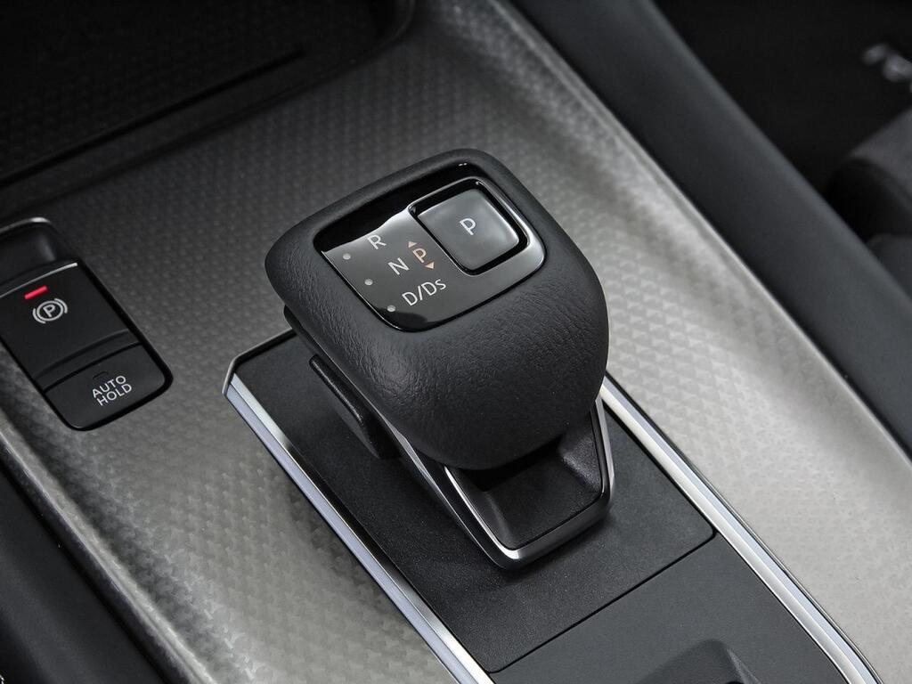 Nissan Qashqai DIG-T 116kW CVT N-Connecta 31