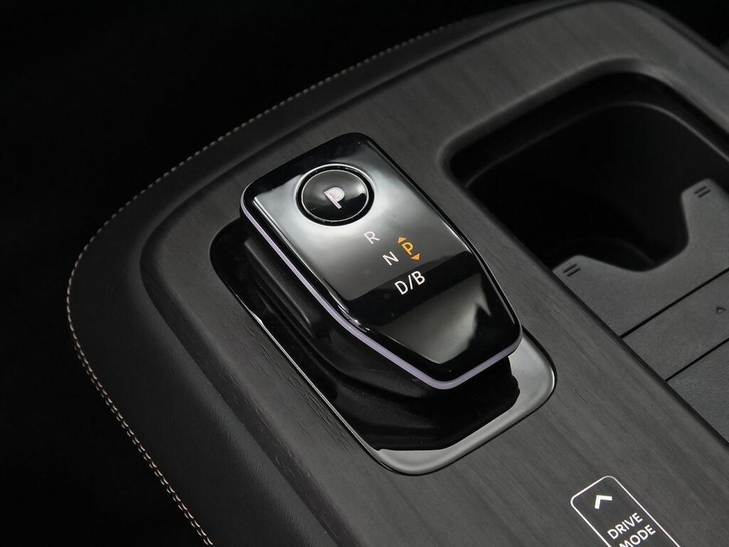 Nissan Ariya 5p 87 kWh e-4ORCE Advance CAR. 22kW + Te 37