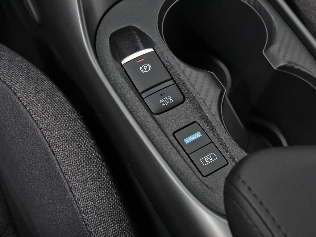 Nissan Juke 1.6 Hybrid 105kW (145CV) N-Connecta 32