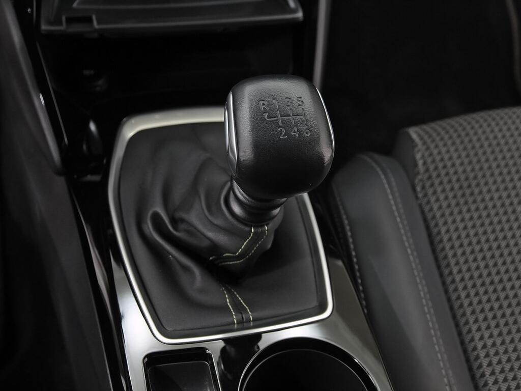 Peugeot 208 PureTech 73kW (100CV) GT 31