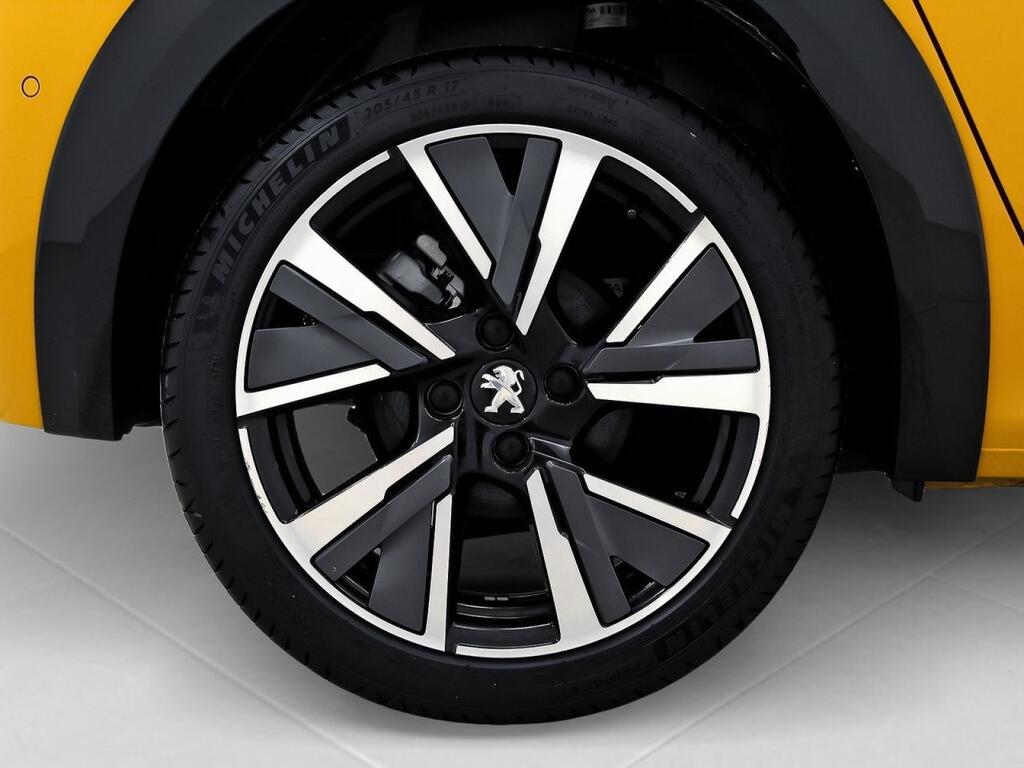 Peugeot 208 PureTech 73kW (100CV) GT 11