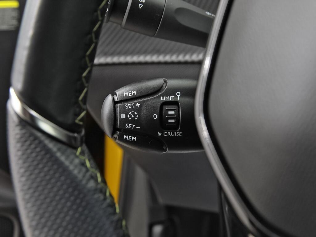 Peugeot 208 PureTech 73kW (100CV) GT 17