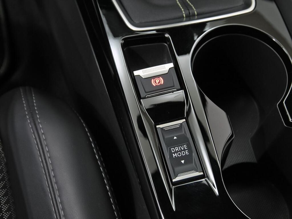 Peugeot 208 PureTech 73kW (100CV) GT 30