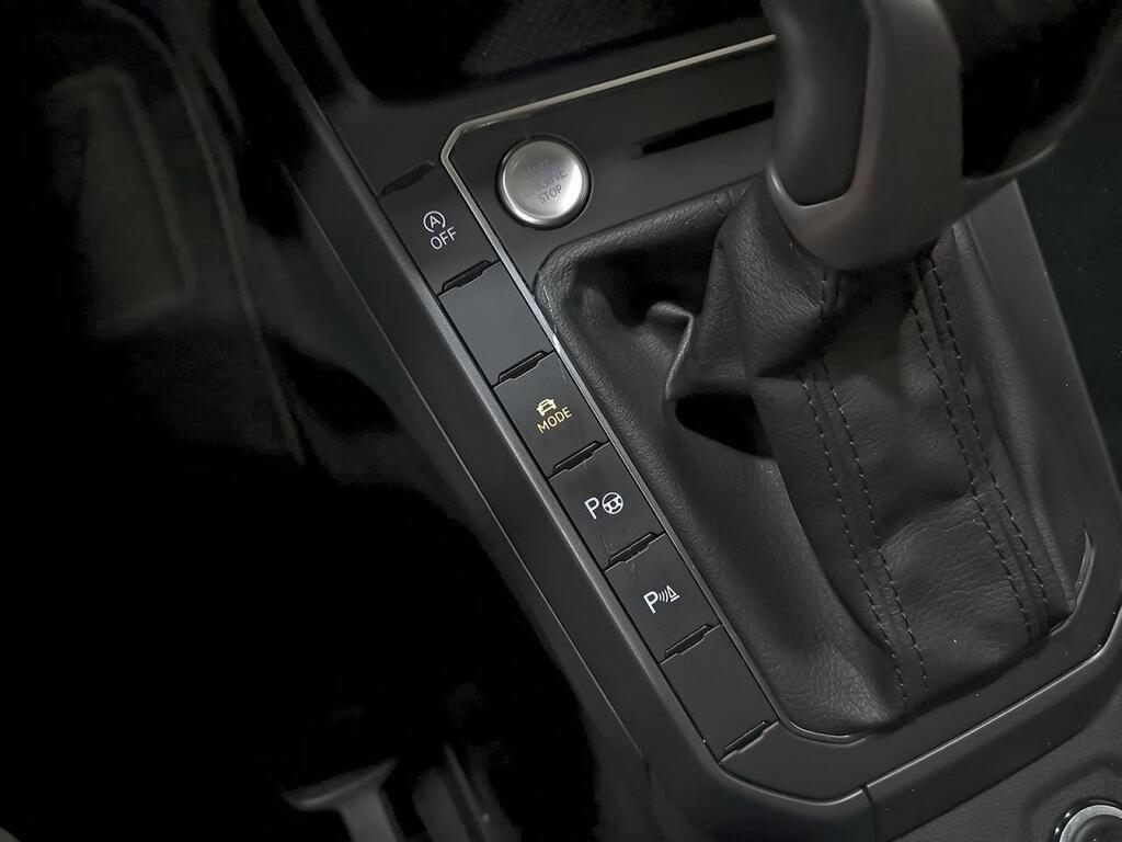 Volkswagen Taigo R-Line 1.0 TSI 81kW (110CV) DSG 32