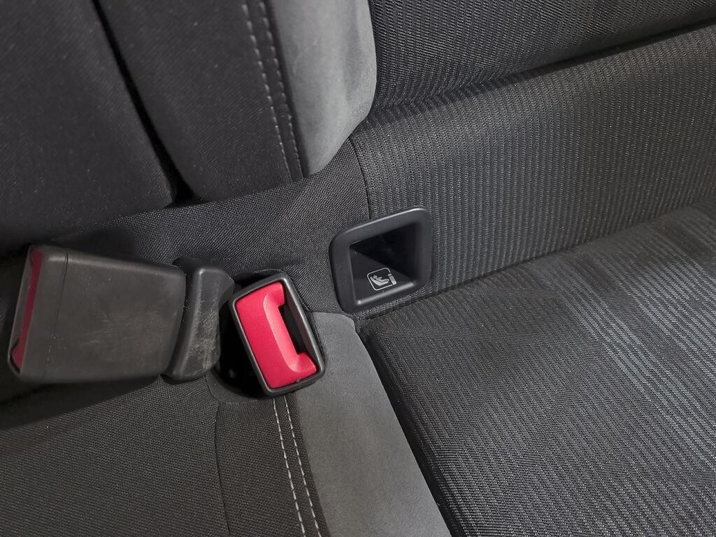 Volkswagen Taigo R-Line 1.0 TSI 81kW (110CV) DSG 38