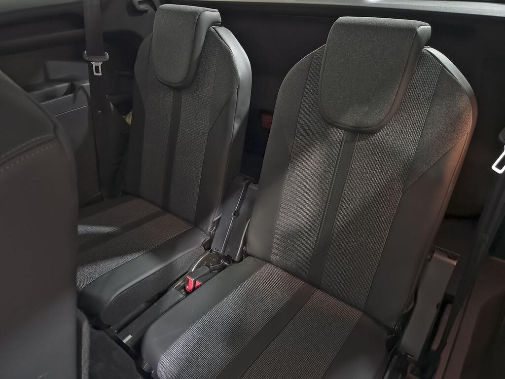 Peugeot 5008 1.5 BlueHDi 96kW (130CV) S&S Allure 9