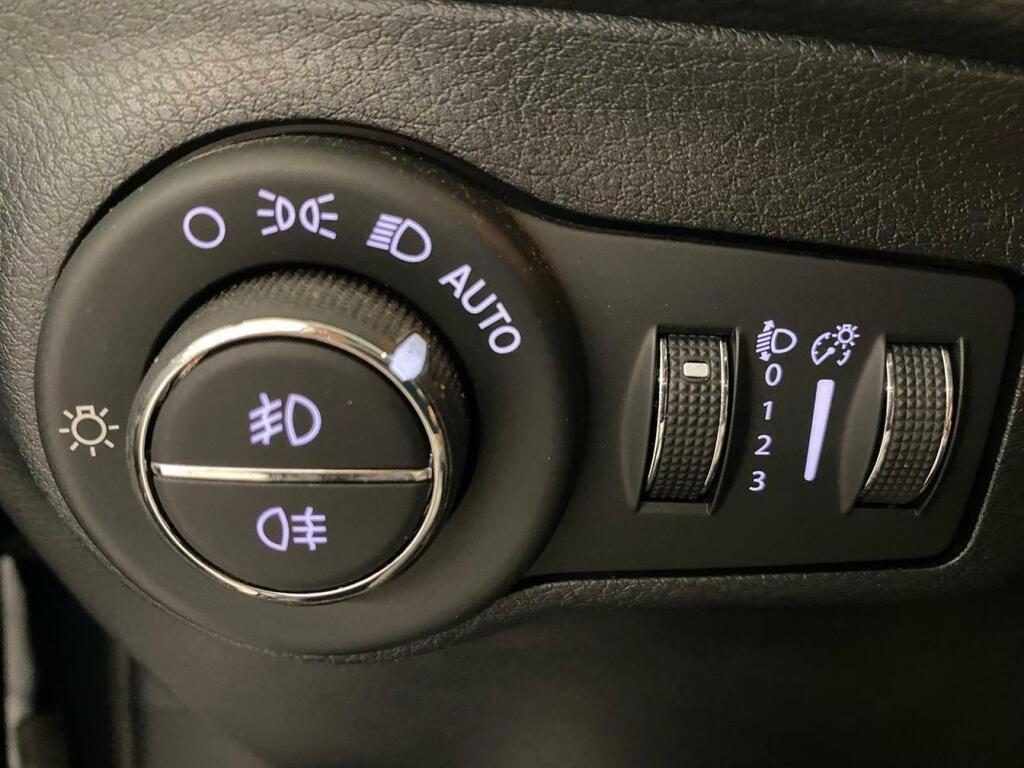 Jeep Compass 1.4 Mair 103kW Limited 4x2 14