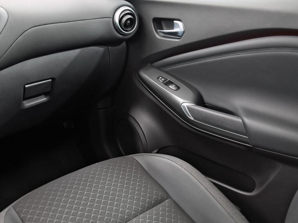 Nissan Juke DIG-T 84 kW (114 CV) 6M/T N-Connecta 30