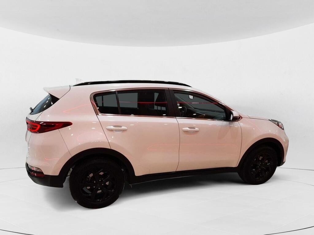 Kia Sportage 1.6 MHEV Black Edition 100kW (136CV) 4x2 8