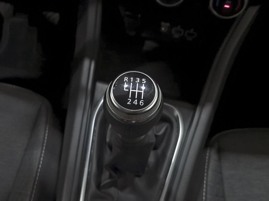 Renault Captur Intens TCe 140CV GPF Micro Híbrido 28