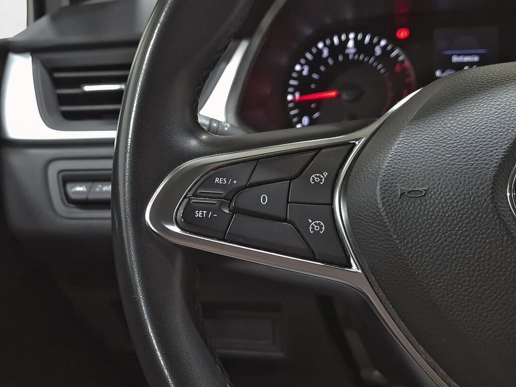 Renault Captur Intens TCe 140CV GPF Micro Híbrido 17