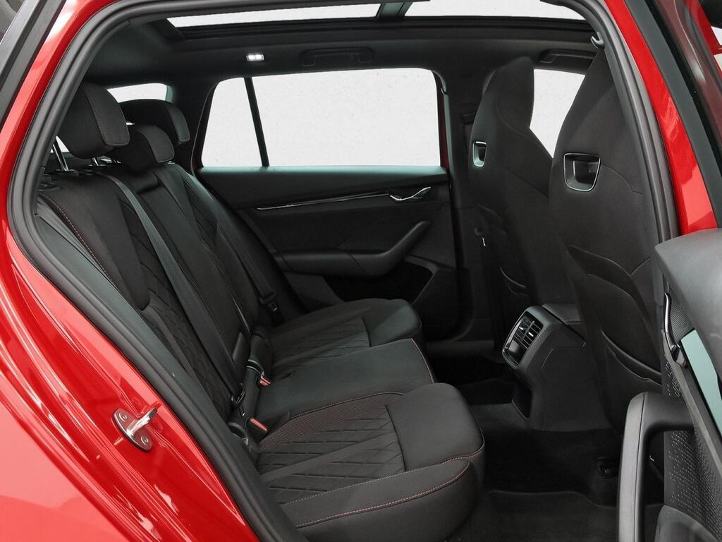 Skoda Octavia Combi 2.0 TSI 180kW (245CV) DSG RS 8