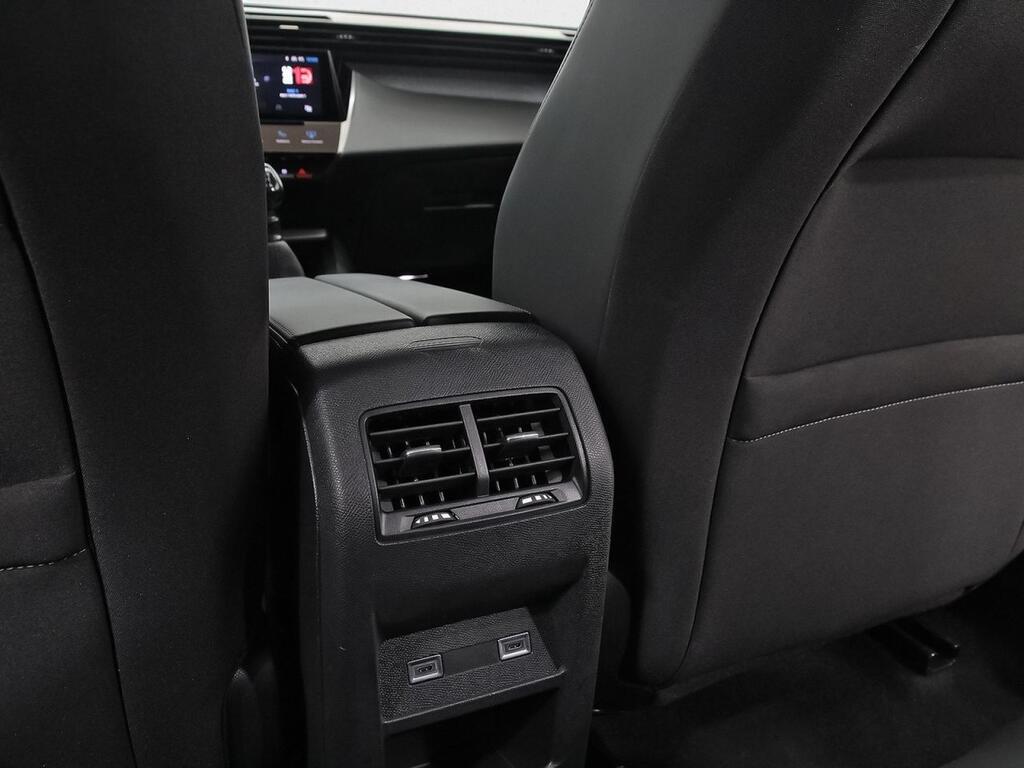 Peugeot 308 5P Allure PureTech 130 S&S MAN 32