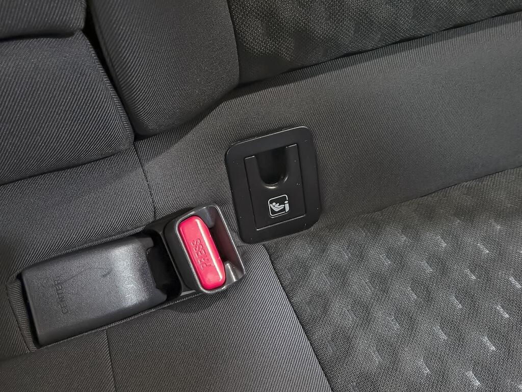 Toyota Corolla 140H Active Plus 31