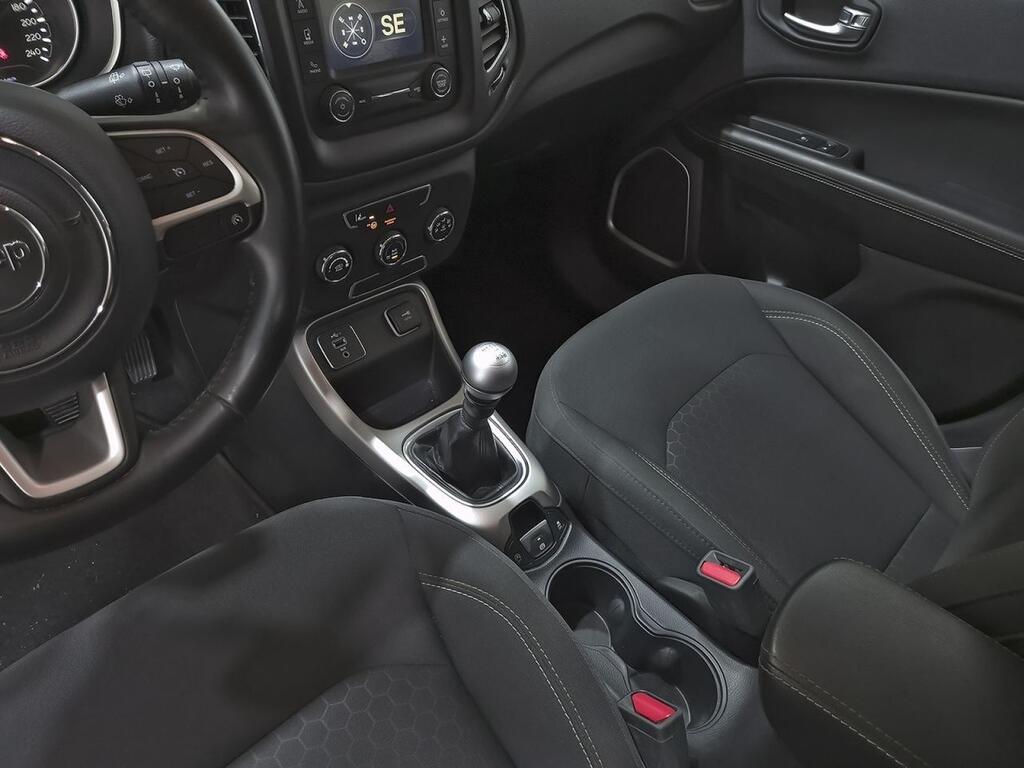 Jeep Compass 1.4 Mair 103kW Business 4x2 23