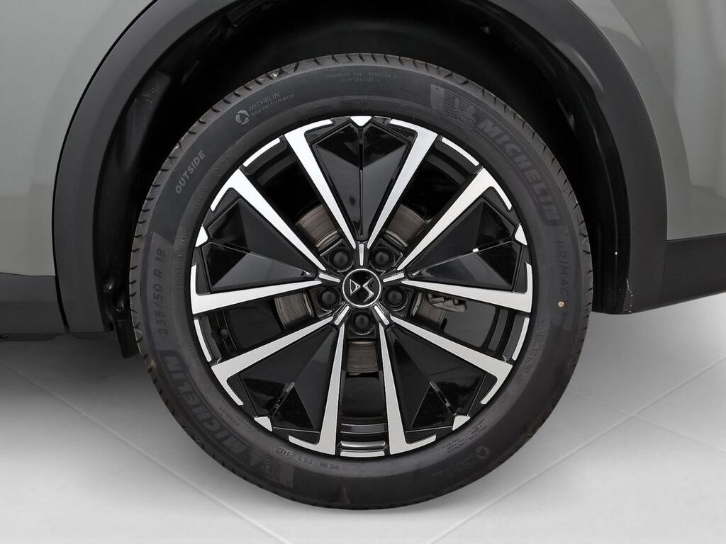 DS DS 7 BlueHDi 130 Automático RIVOLI 11