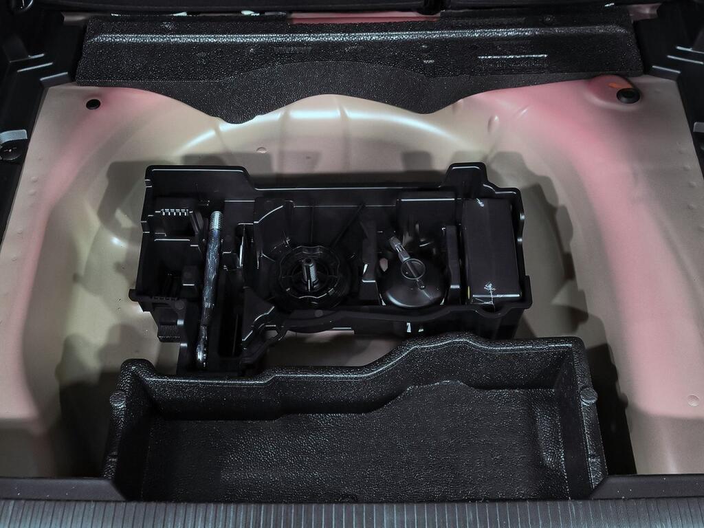 Peugeot 2008 Allure Puretech 100 S&S 6 Vel. MAN 36