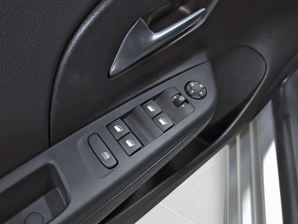 Opel Corsa 1.2T XHL 74kW (100CV) GS 12