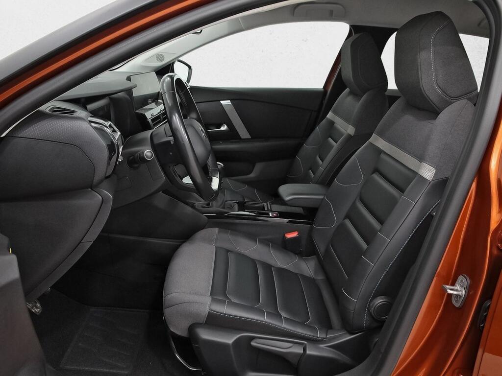 Citroën C4 PureTech 130 S&S 6v Shine 8