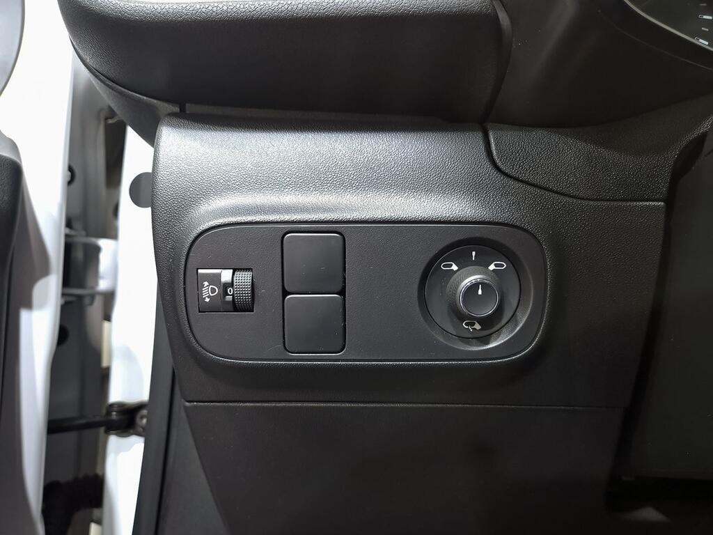 Citroën C3 BlueHDi 75KW (100CV) S&S Feel Pack 12