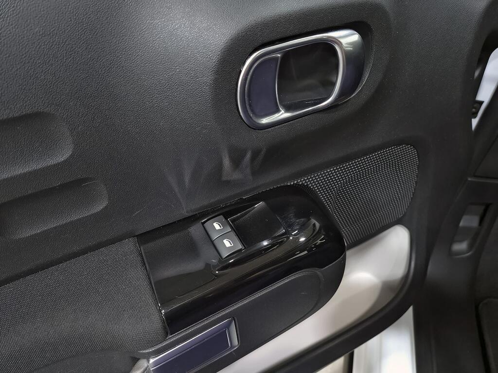 Citroën C3 BlueHDi 75KW (100CV) S&S Feel Pack 11