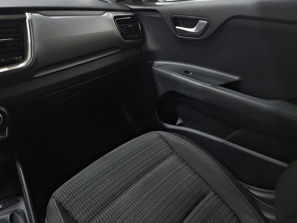 Kia Stonic 1.0 T-GDi 88kW (120CV) MHEV iMT Drive 22