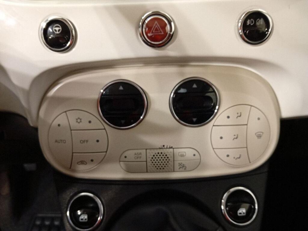 Fiat 500 LOUNGE 1.2 69 CV EU6 3P 6