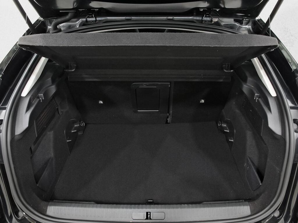 Citroën C4 PureTech 130 S&S 6v Shine 10