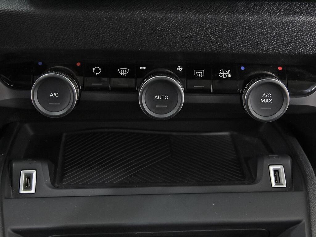 Citroën C4 PureTech 130 S&S 6v Feel Pack 32