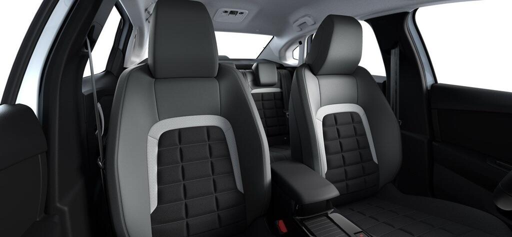 Citroën C4 X Hybrid 136 e-DCS6 Plus 8