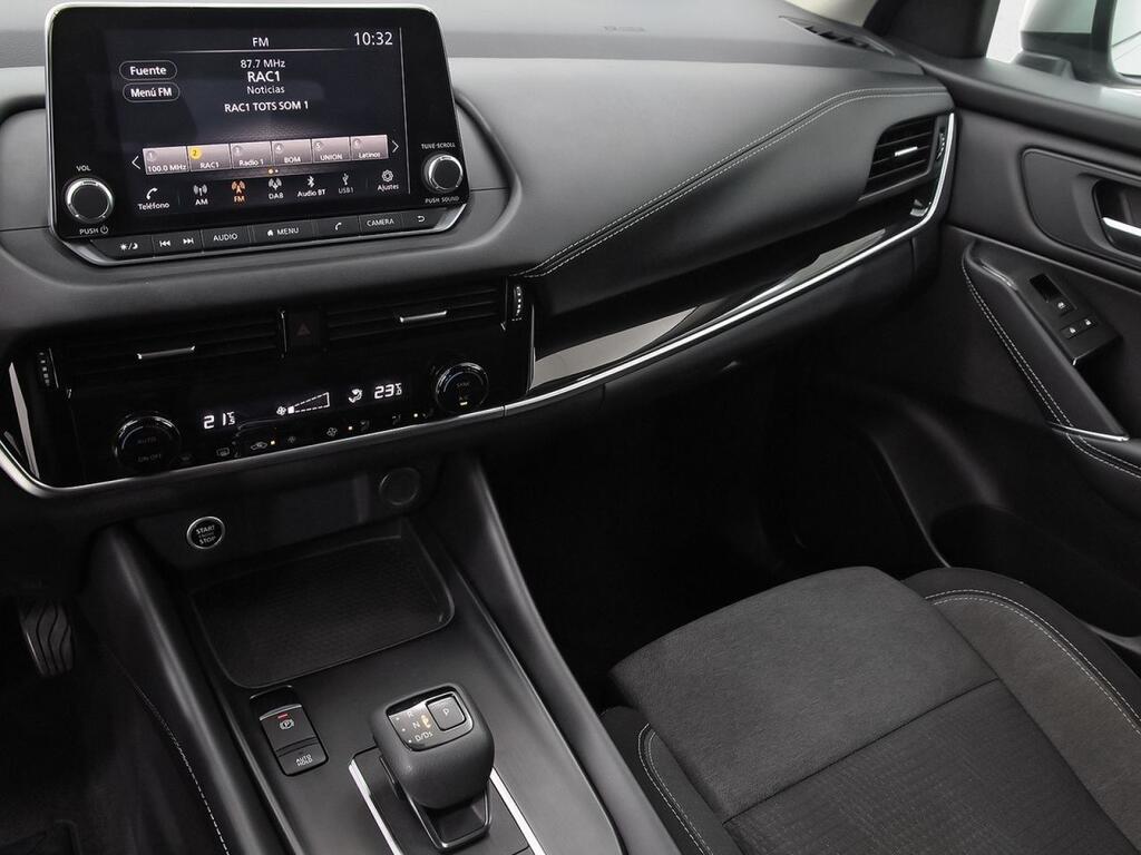 Nissan Qashqai DIG-T 116kW Xtronic N-Style 11