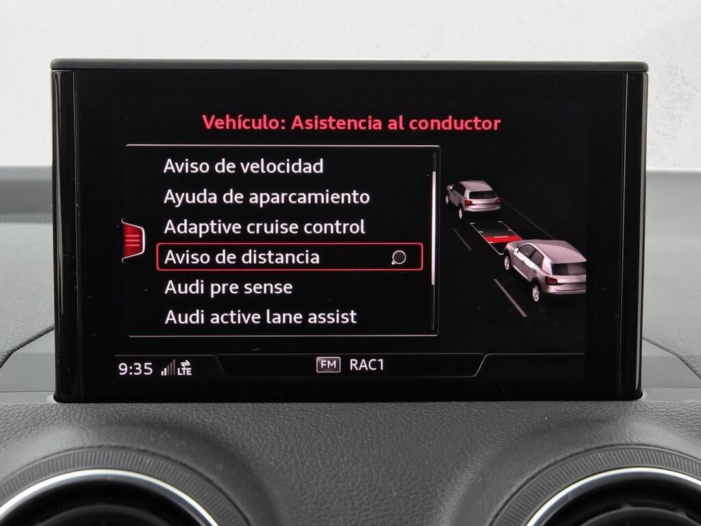 Audi Q2 Black Line 35 TDI 110kW (150CV) S tronic 27