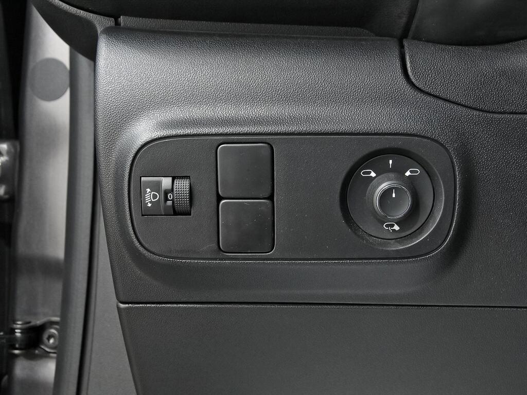 Citroën C3 PureTech 60KW (83CV) Plus 14