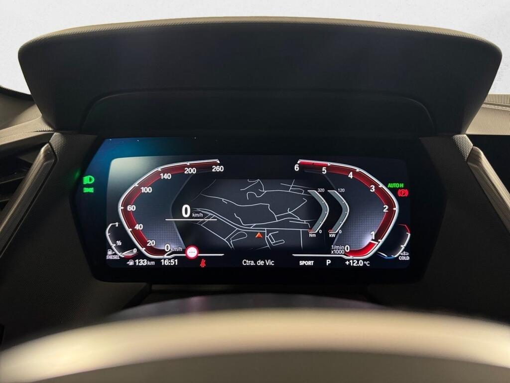 BMW Serie 1 116d Corporate Auto. 11