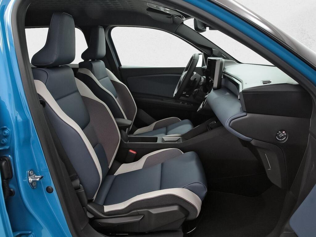 Nissan Micra Long Range 4x2 Tekna 7