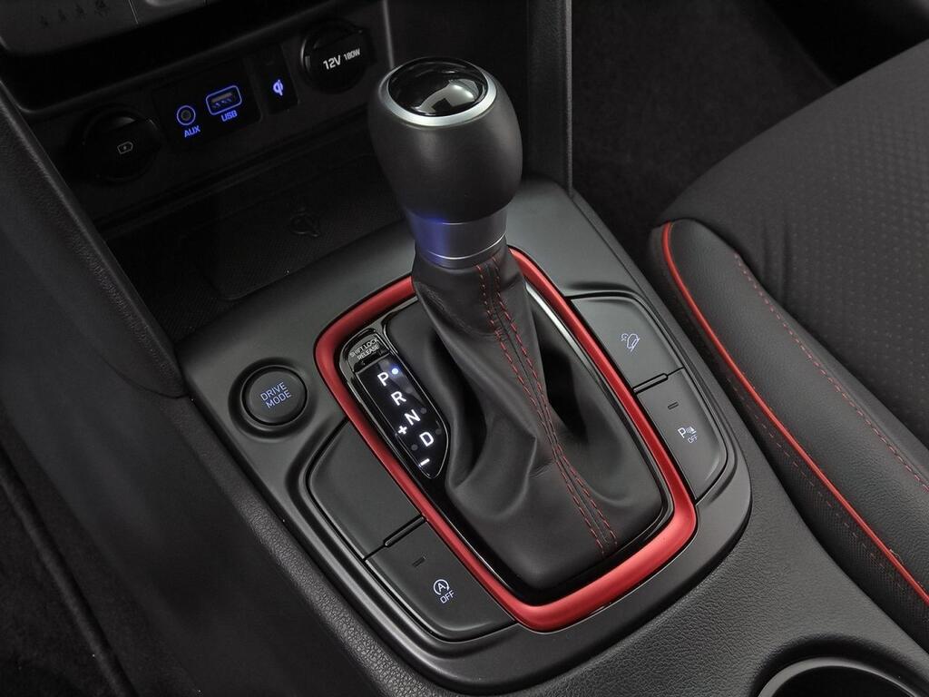 Hyundai Kona 1.6 TGDI Tecno Red 4X2 DT 33