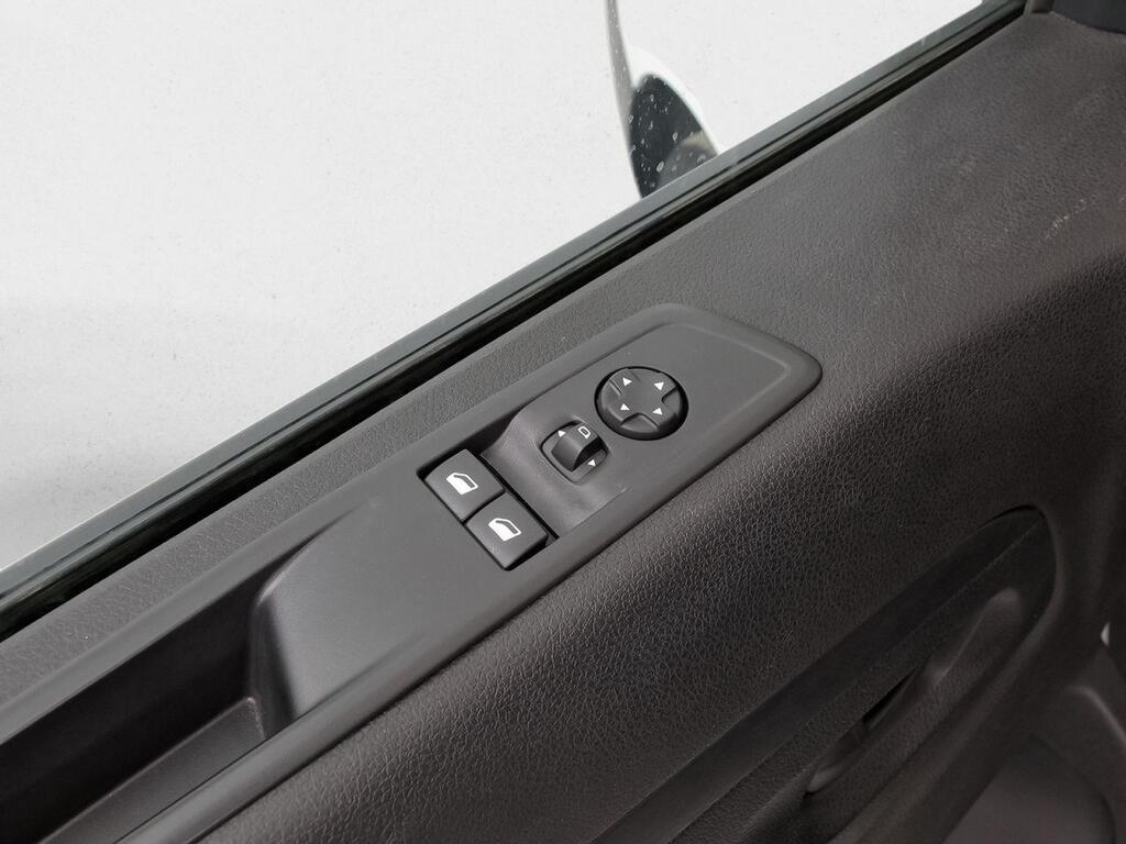 Peugeot Expert FG 1.5 BLUEHDI 120 STANDARD 4P 14