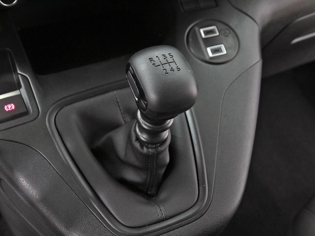 Citroën Berlingo Talla M BlueHDi 100 S&S PLUS 31