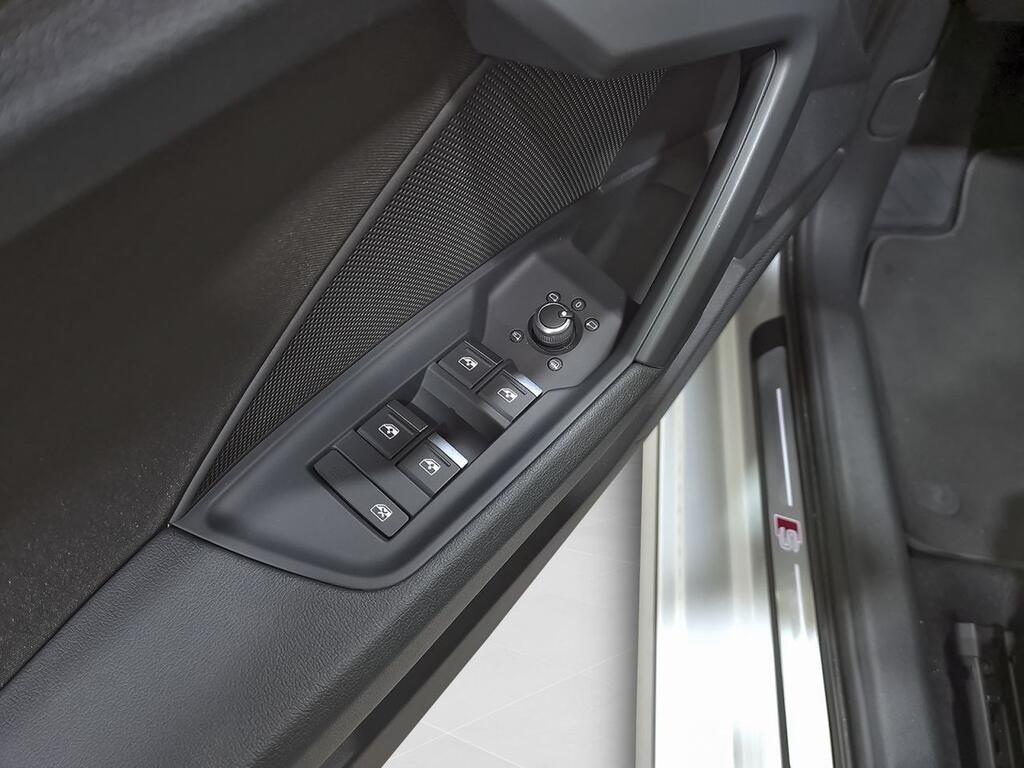 Audi A3 2.0 SPORTBACK 35 TDI S TRONIC GENUINE EDIT 5P (TECH PACK) 12