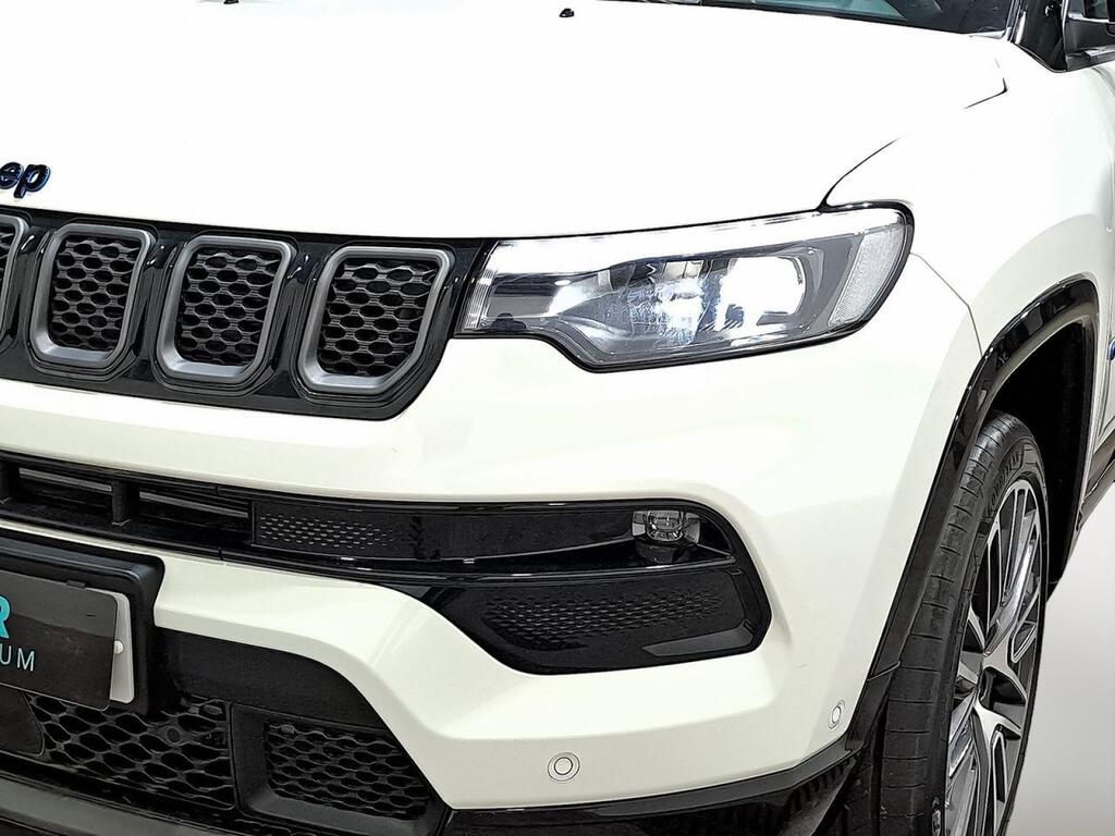 Jeep Compass 4Xe 1.3 PHEV 177kW Summit AT AWD 42