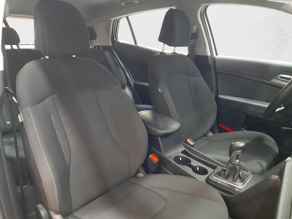 Kia Sportage 1.6 T-GDi 110kW (150CV) Concept 4x2 9