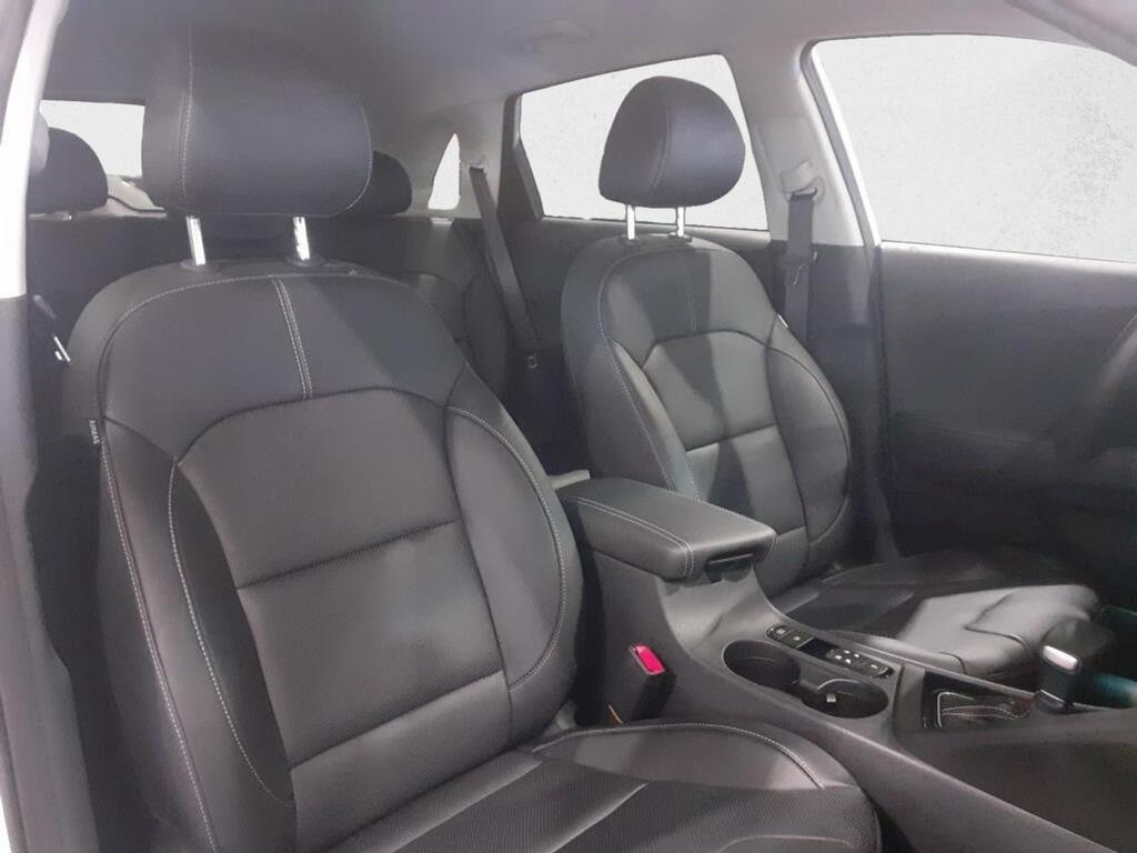 Kia Niro 1.6 GDi HEV 104kW (141CV) Emotion 12