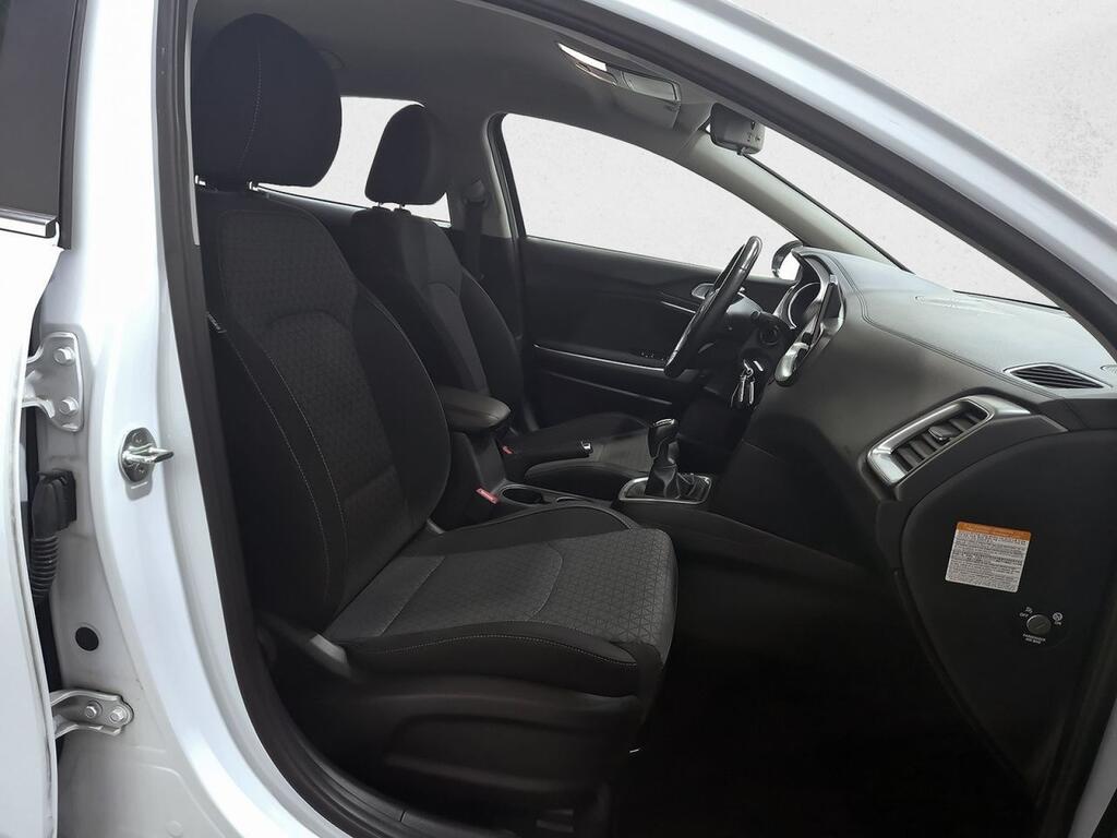 Kia XCeed 1.6 MHEV iMT Drive 100kW (136CV) 11