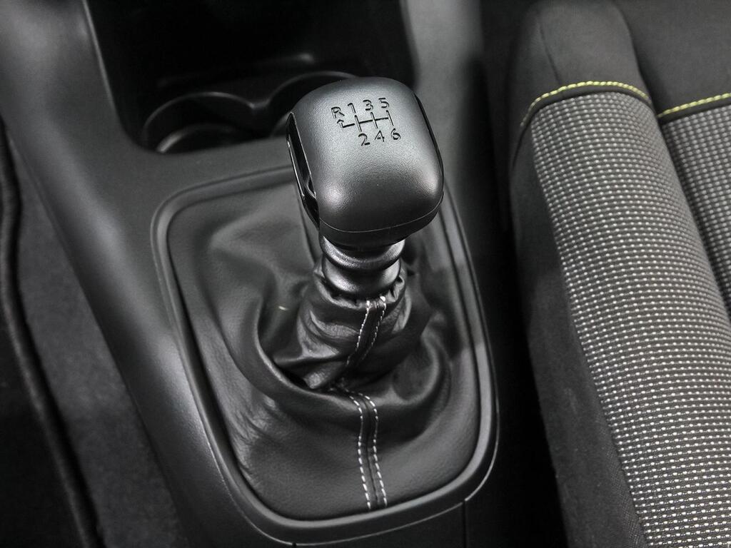 Citroën C3 Origin BlueHDi 75KW (100CV) Plus 28